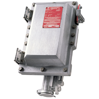 EBBRB104 Arktite EBBR Explosionproof Interlocked Receptacles with Enclosed Circuit Breakers